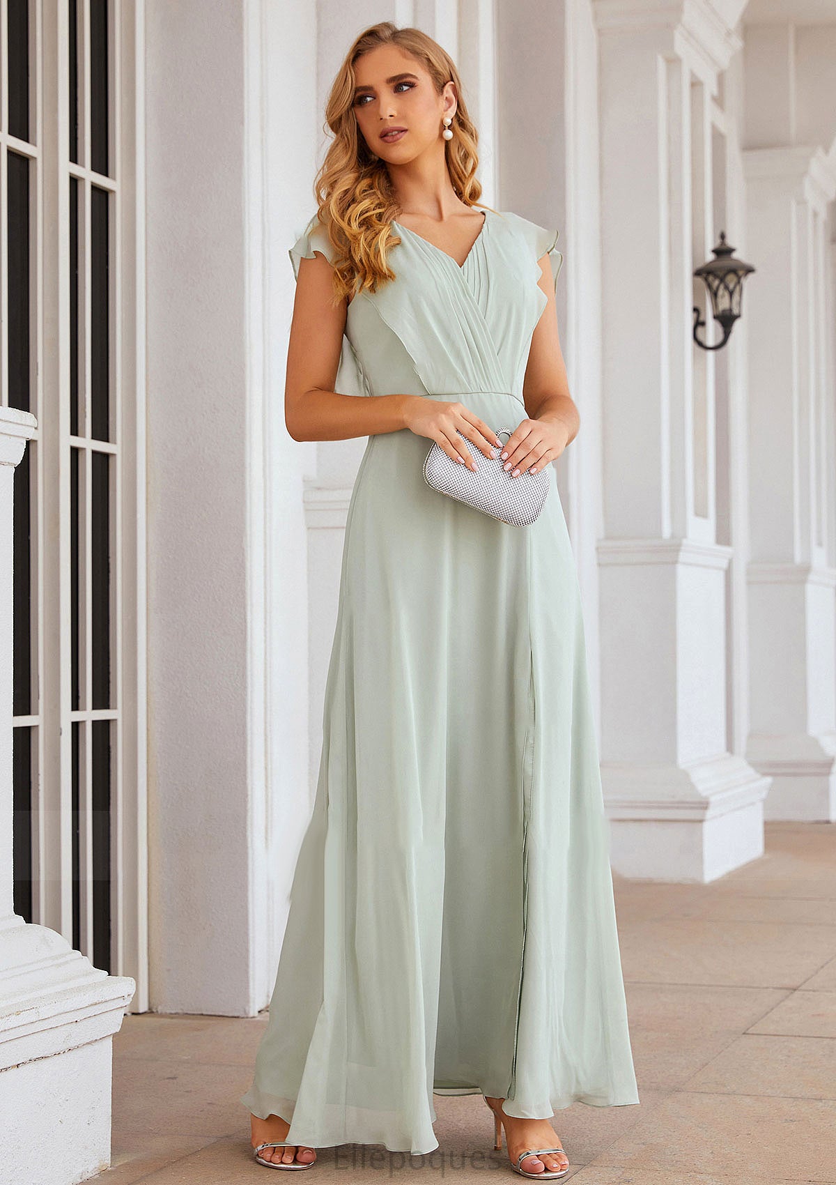 A-line V Neck Sleeveless Long/Floor-Length Chiffon Bridesmaid Dresses With Pleated Split Nydia HOP0025372