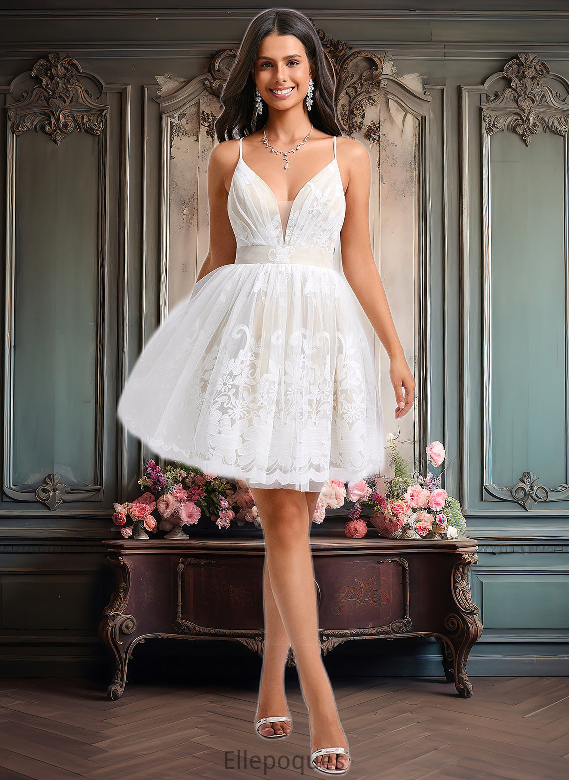 Hallie Ball-Gown/Princess V-Neck Short Tulle Lace Homecoming Dress With Pleated HOP0025711