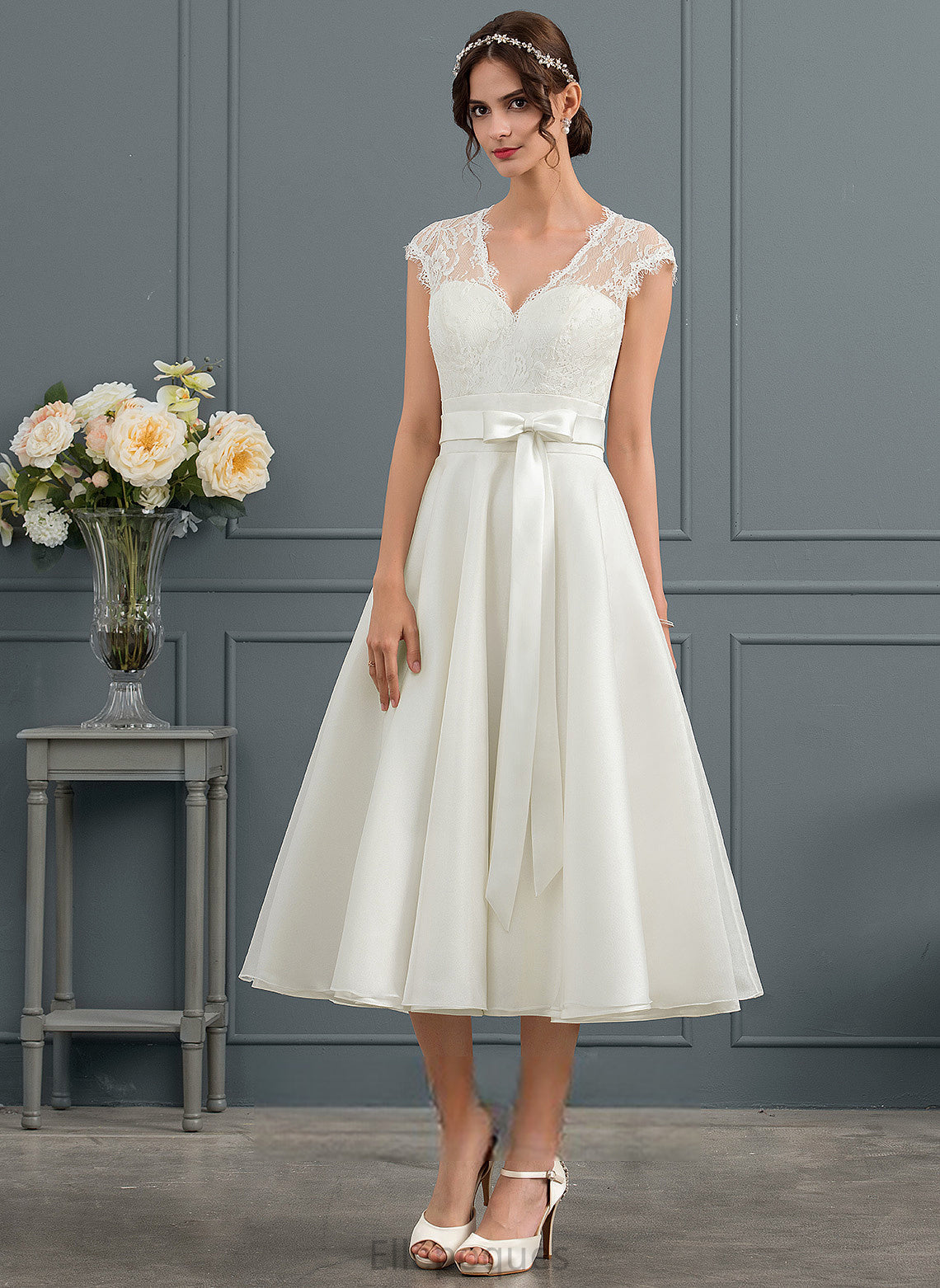 With Satin Dress Lace V-neck A-Line Tea-Length Bow(s) Wedding Dresses Wedding Zara