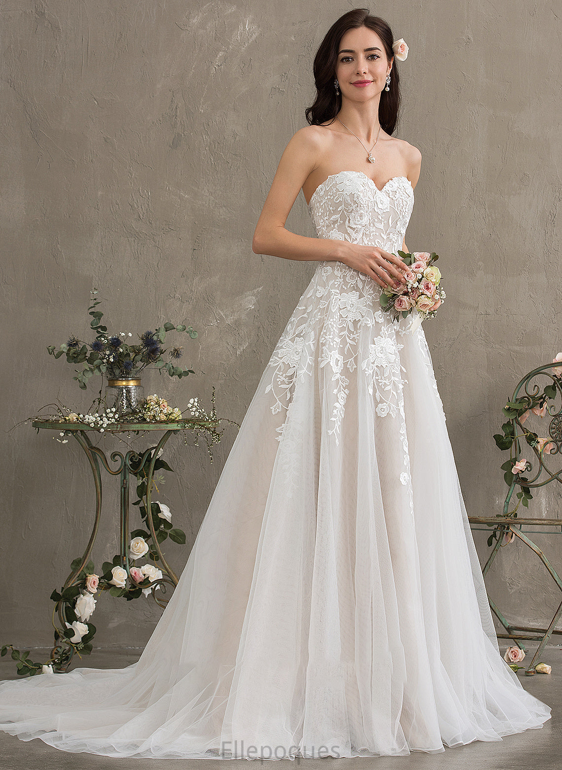 Train Reina Court Tulle Ball-Gown/Princess Wedding Dress Wedding Dresses Sweetheart