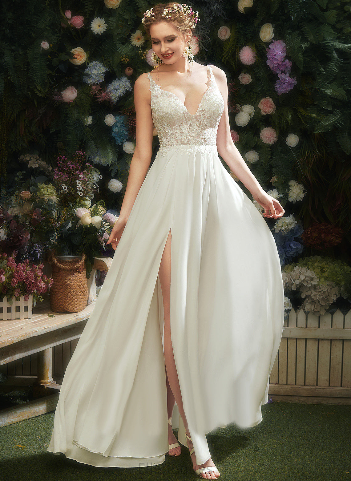 V-neck Dress Chiffon A-Line Justine Floor-Length Lace Wedding Wedding Dresses