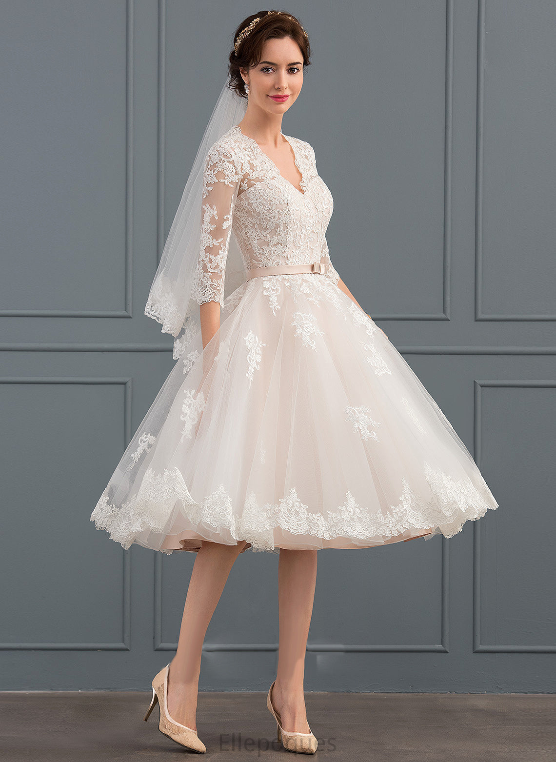 With Lace Wedding Bow(s) Wedding Dresses Mina A-Line Dress V-neck Tulle Knee-Length