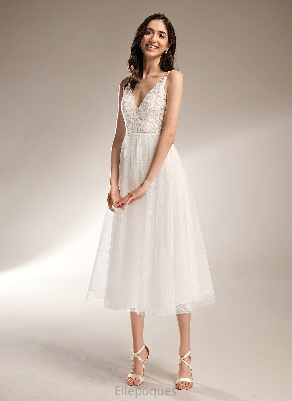 Tea-Length Dress Amaya A-Line Lace V-neck Wedding Wedding Dresses Tulle