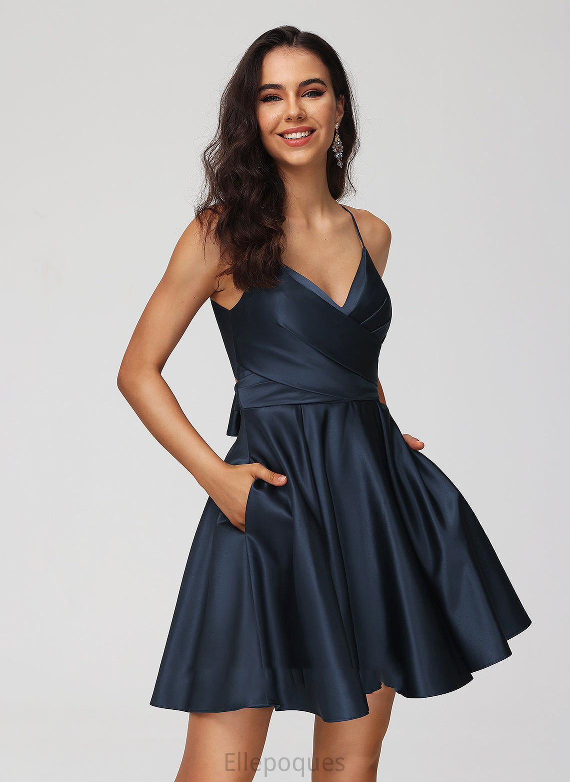 Homecoming Dresses With A-Line Dress V-neck Short/Mini Pleated Satin Homecoming Alayna