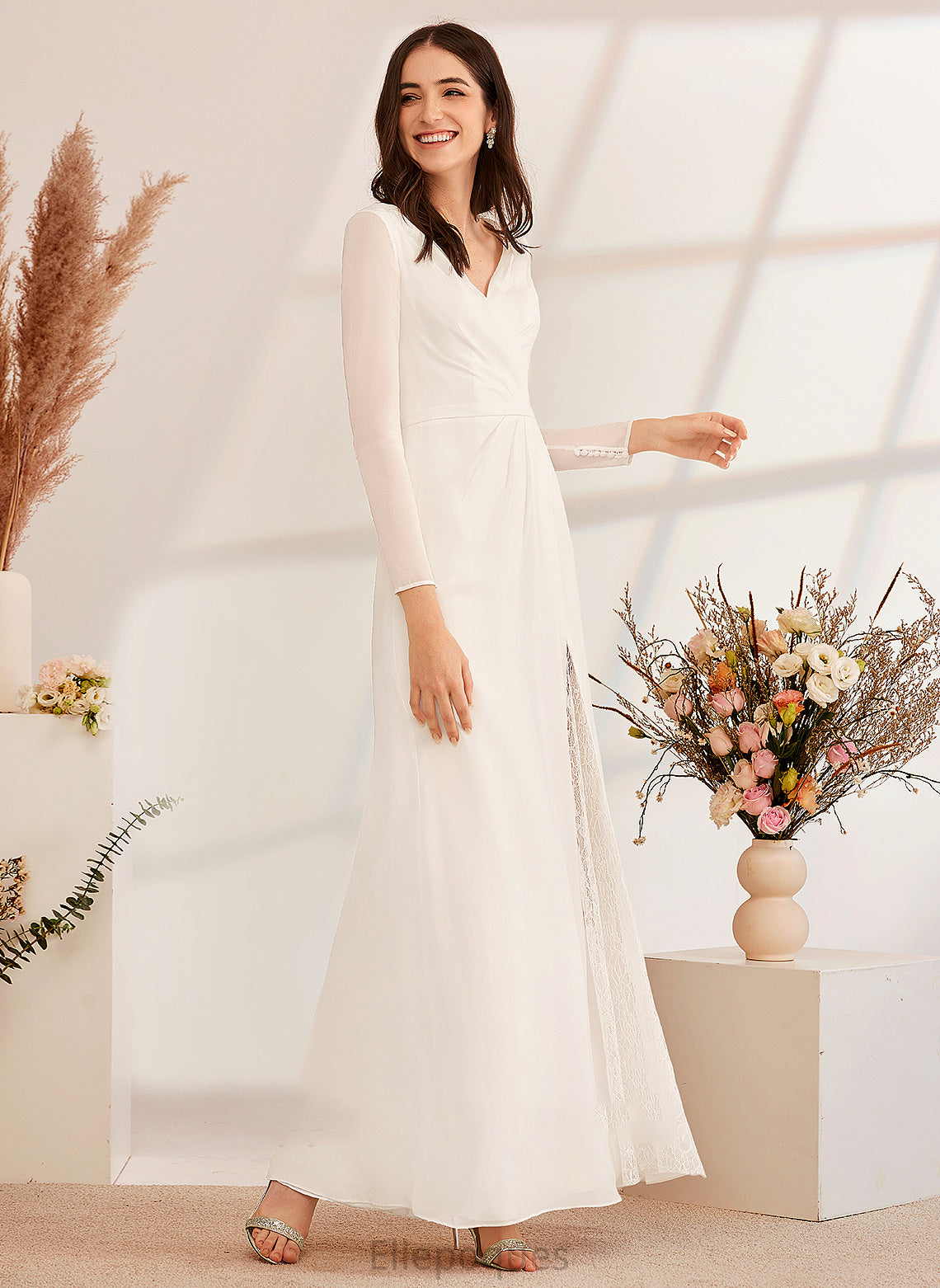 Wedding Blanche V-neck Wedding Dresses A-Line Lace Dress Bow(s) With Floor-Length