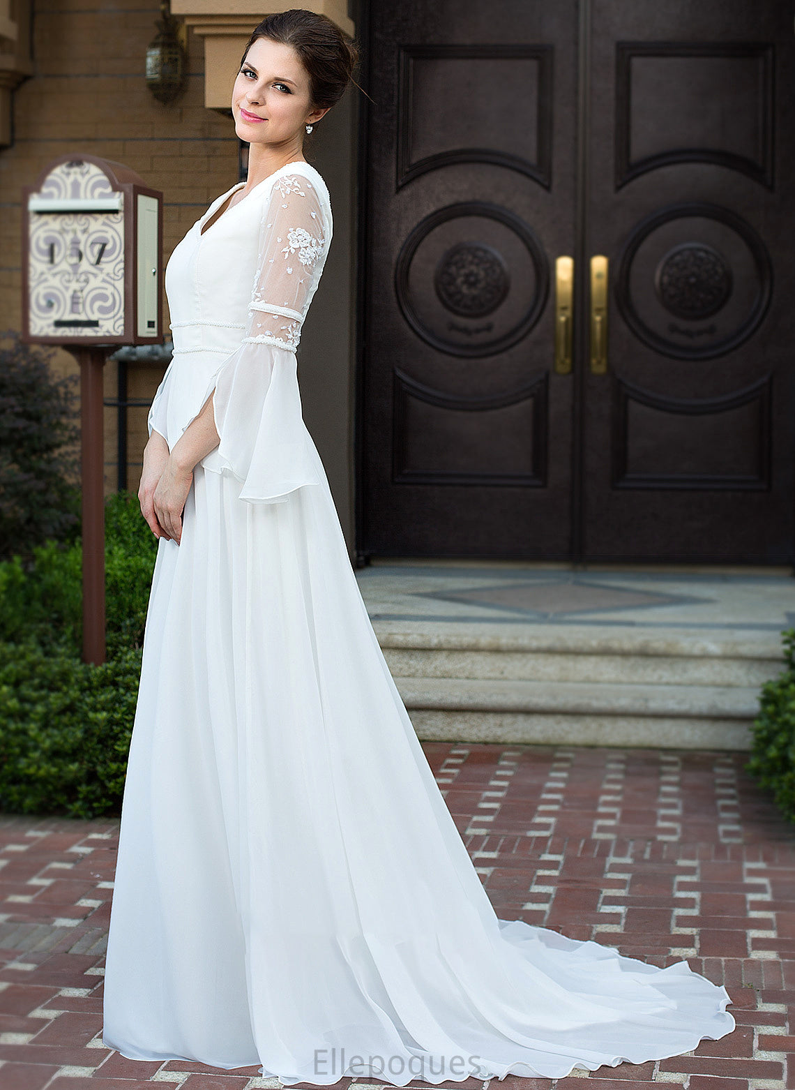 Court Beading Wedding Dresses Chiffon V-neck Train With Hadassah Lace Wedding A-Line Dress