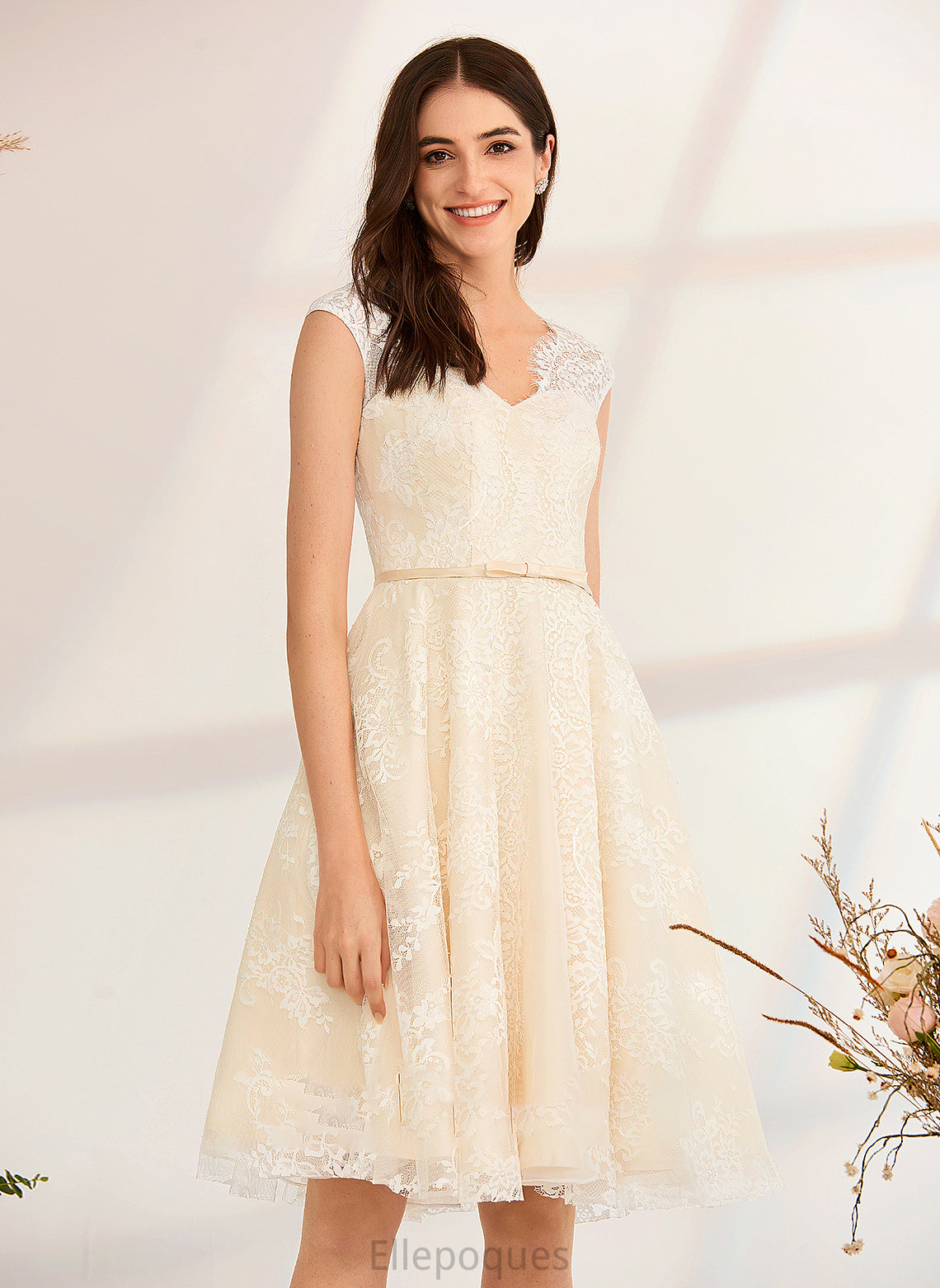 V-neck Shannon Wedding Dresses Knee-Length Dress Wedding With Lace A-Line