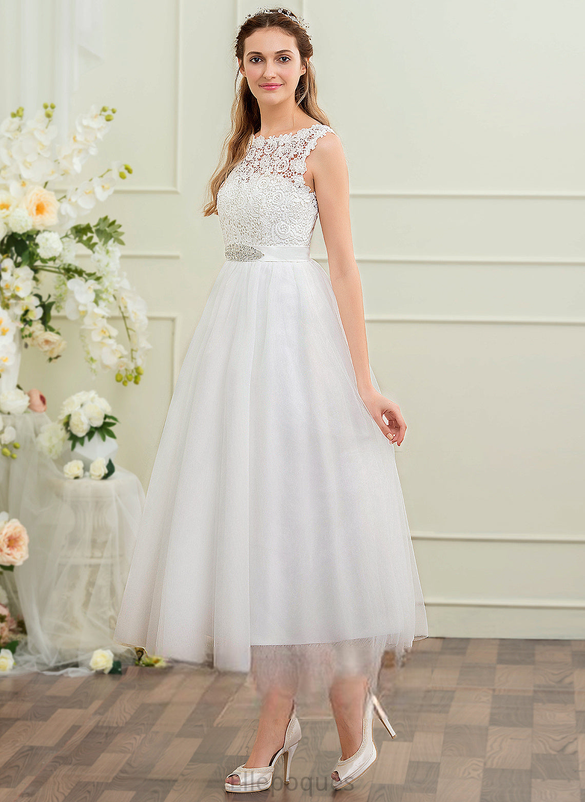 Neck With Dress Ball-Gown/Princess Satin Lace Tulle Wedding Beading Sequins Scoop Aria Tea-Length Wedding Dresses