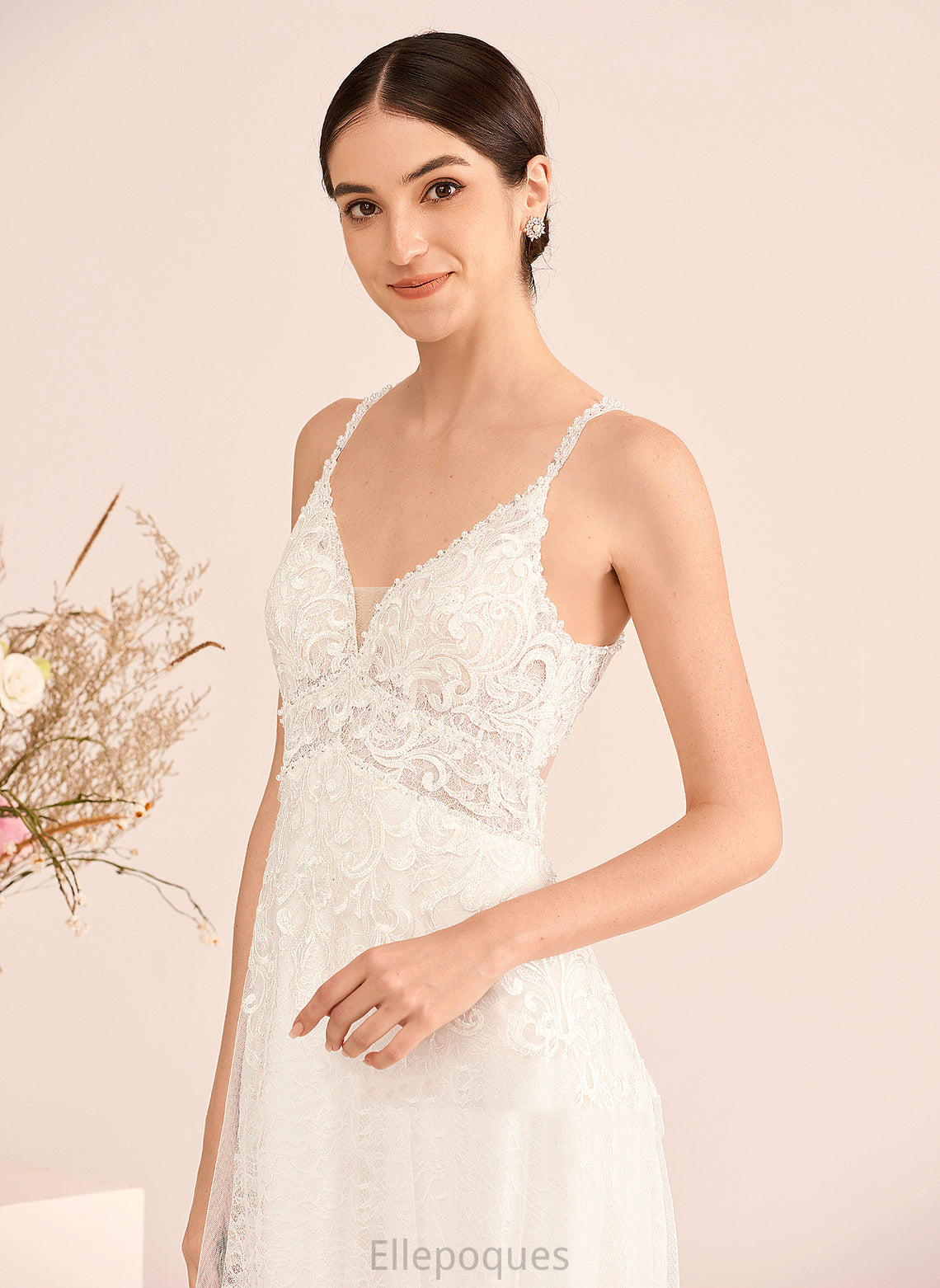 Wedding Dresses Wedding Lace Beading Train V-neck Marely A-Line With Dress Court Tulle