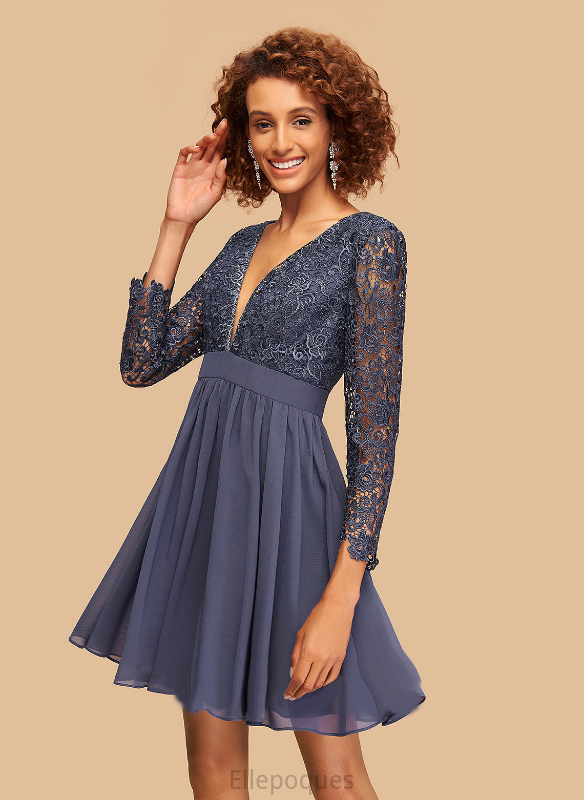 With Short/Mini Homecoming Dress Lace Chiffon A-Line V-neck Homecoming Dresses Carolina