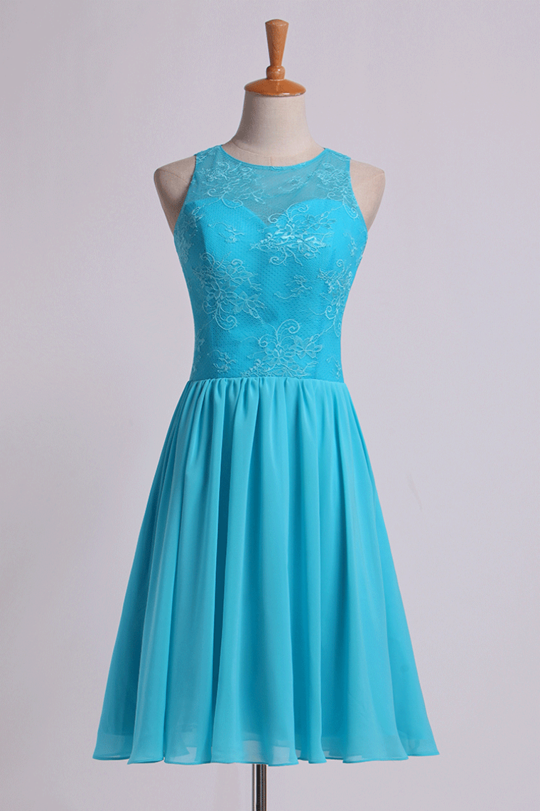 2024 Bridesmaid Dresses Classic Scoop Fitted Bodice A Line Above Knee Length Chiffon&Lace