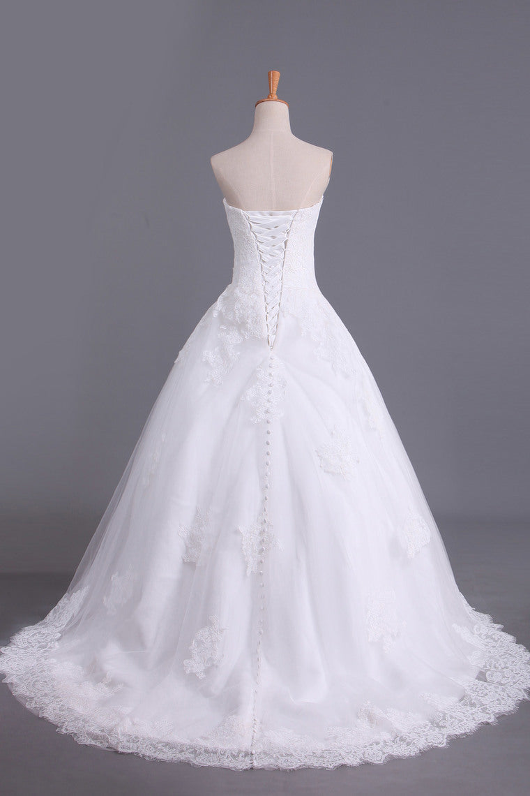 2024 Hot Wedding Dresses A Line Strapless Tulle With Applique Court Train