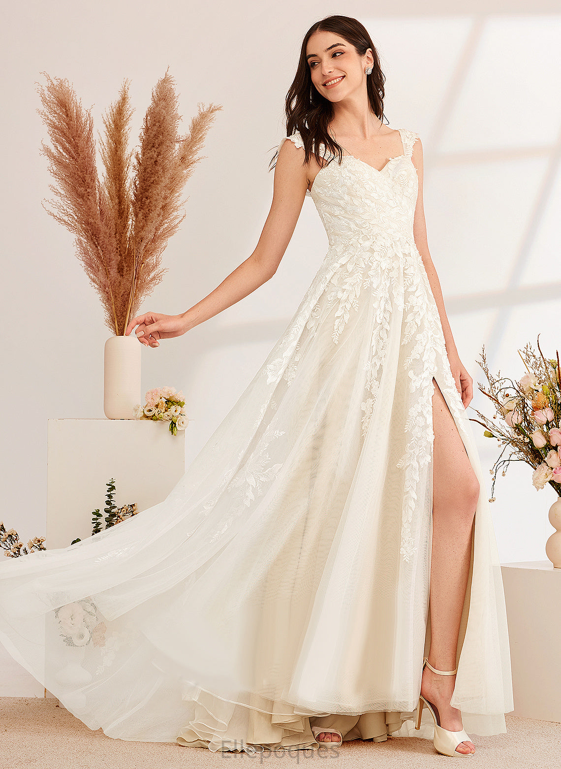 Sequins Train Dress Tulle Carlie Sweep Lace Wedding Dresses With Off-the-Shoulder Wedding Beading A-Line