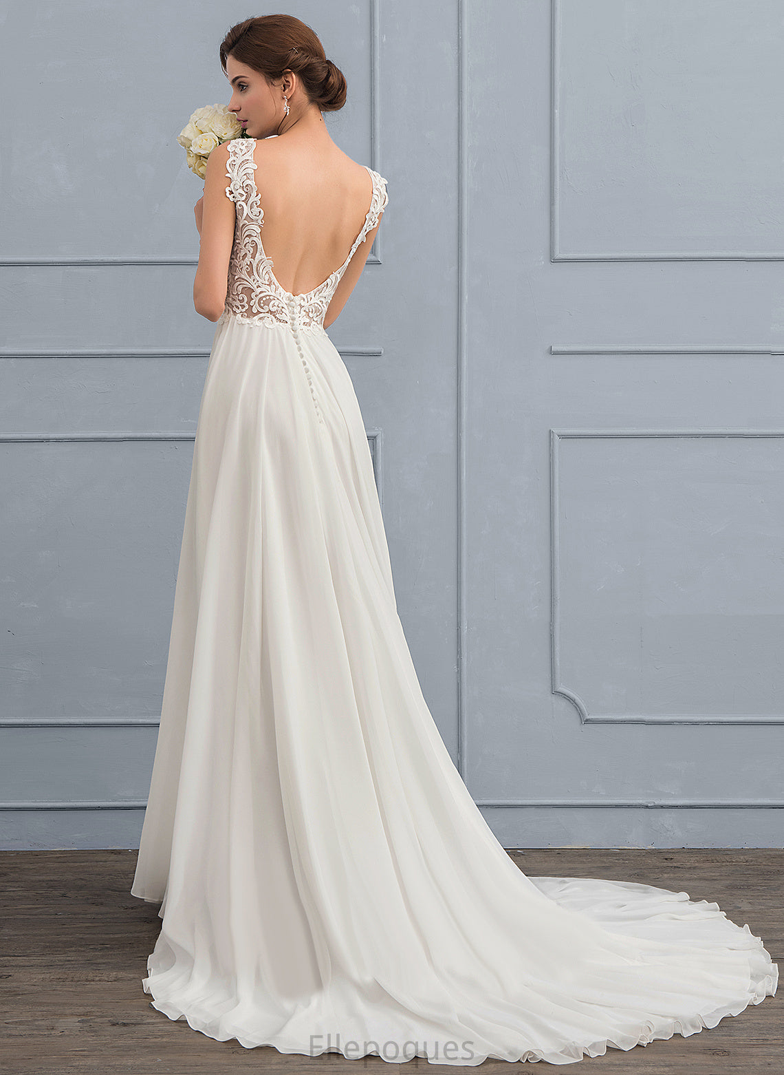 V-neck Chiffon Court Wedding Wedding Dresses A-Line Lace Halle Dress Train