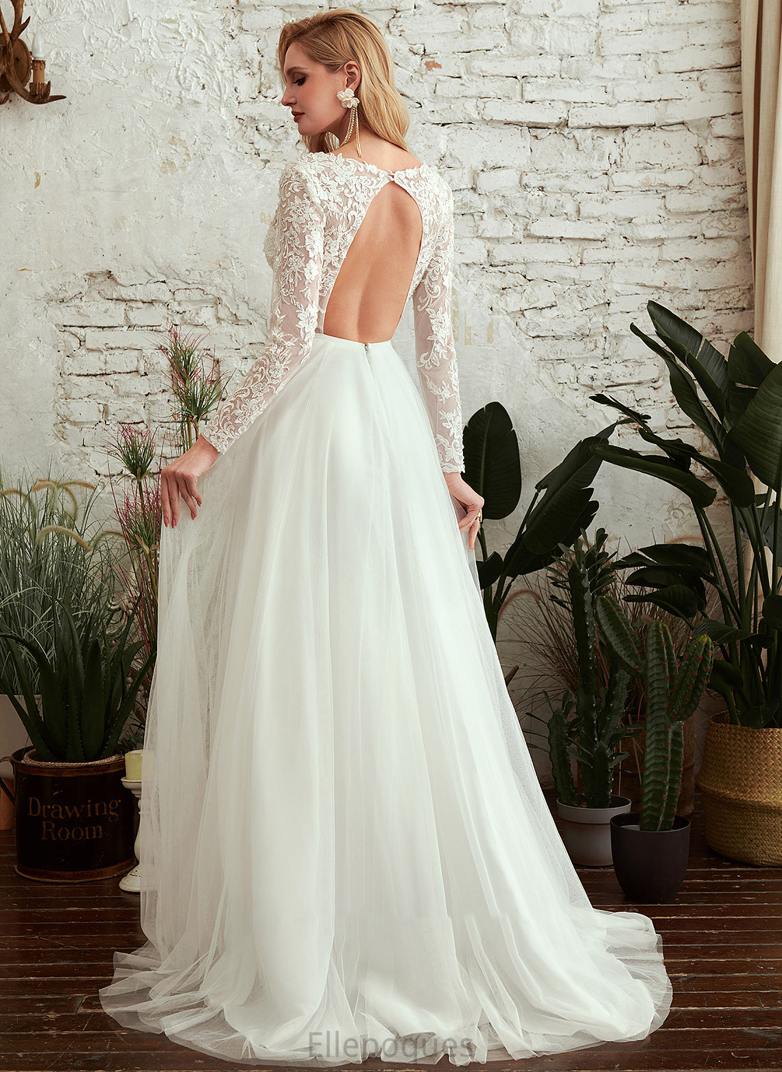 A-Line Train Dress Wedding Dresses Amya Beading Wedding Sequins V-neck With Sweep