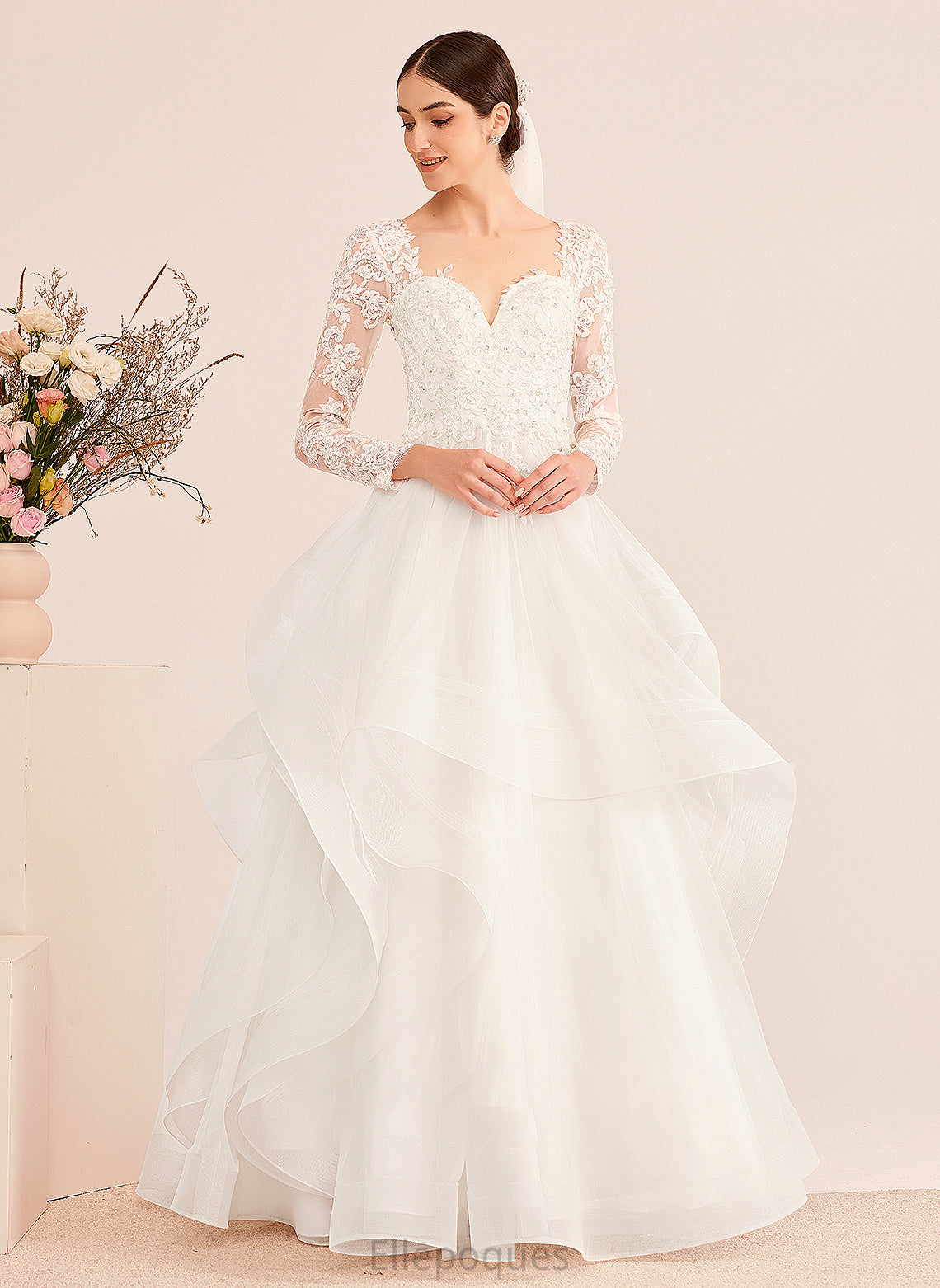 Wedding Floor-Length Wedding Dresses V-neck With Kay Ball-Gown/Princess Sequins Beading Dress