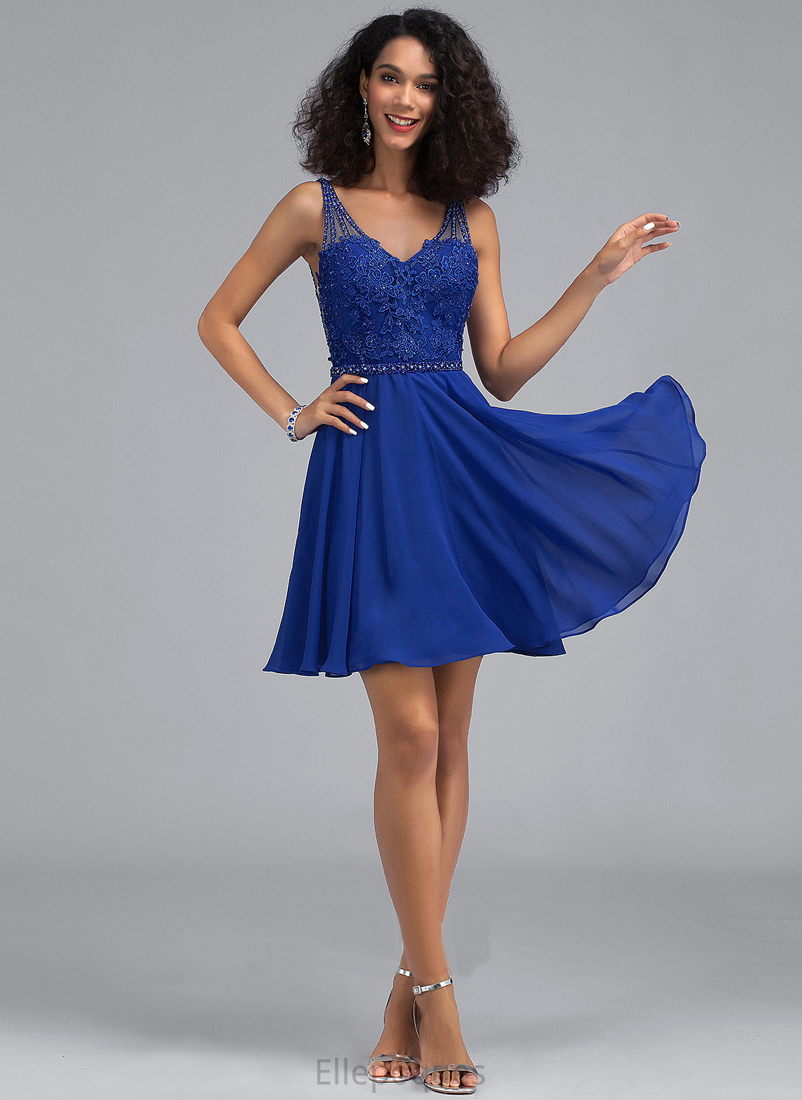 Chiffon Lace With Beading Short/Mini Dress Homecoming Dresses Homecoming A-Line V-neck Vivien