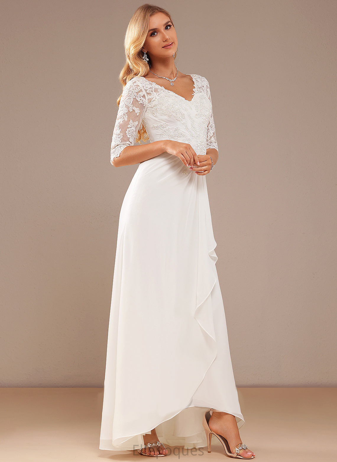 V-neck Lace Madilyn Chiffon Lace Ruffle Wedding Dresses Asymmetrical With Wedding Dress A-Line