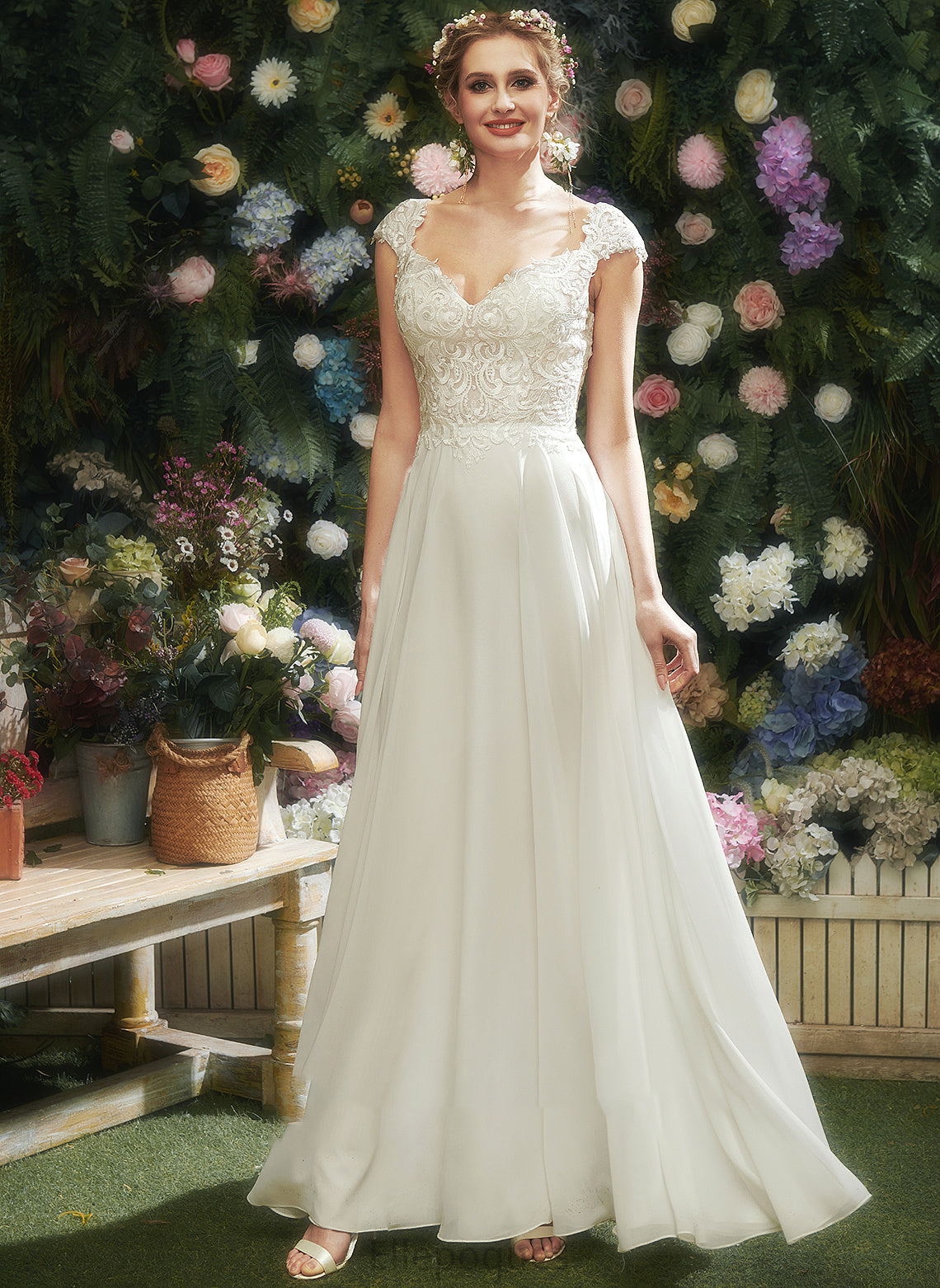 With Lace V-neck Alicia A-Line Dress Floor-Length Wedding Wedding Dresses