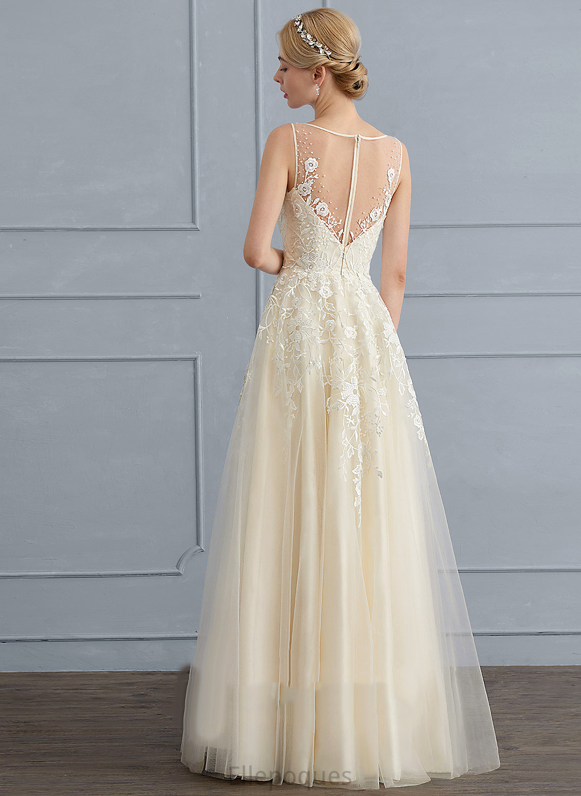 A-Line Sequins Wedding Dresses Floor-Length Lace With V-neck Tulle Estrella Beading Wedding Dress