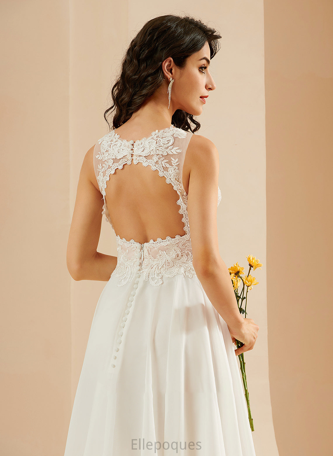 A-Line Wedding Knee-Length Wedding Dresses V-neck With Lace Sequins Dress Monique