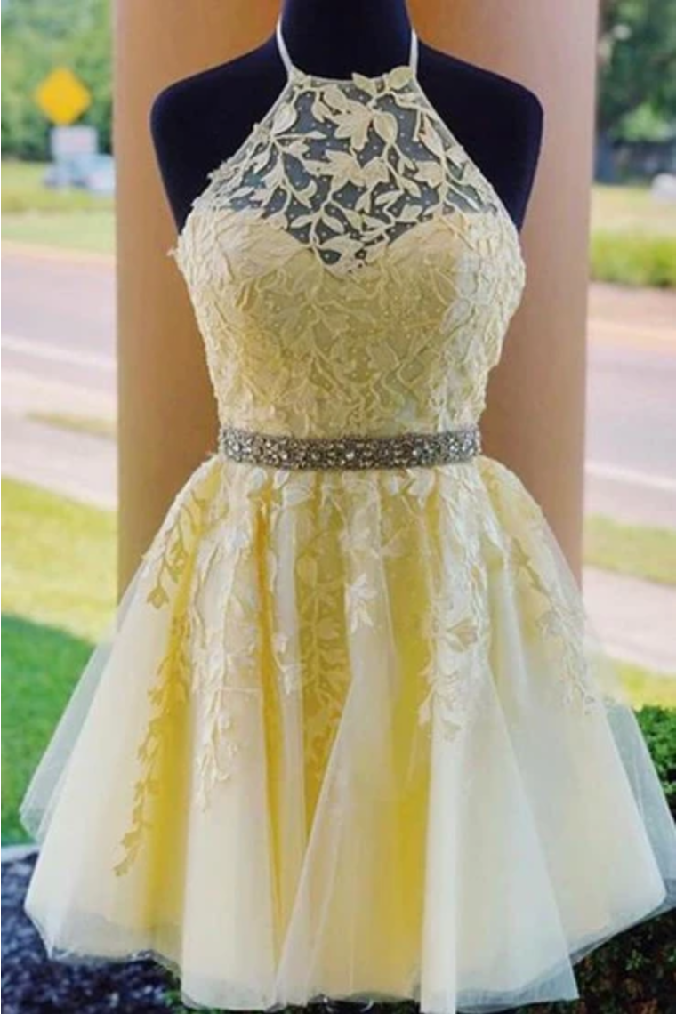 Short Halter Beaded Tulle Homecoming Dresses Appliques