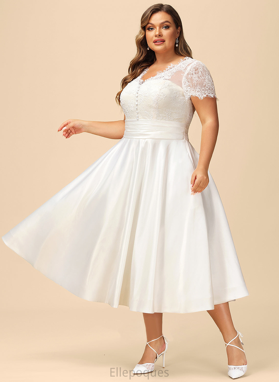 A-Line Ruffle Dress Wedding With Satin Tea-Length Diya Wedding Dresses V-neck Lace