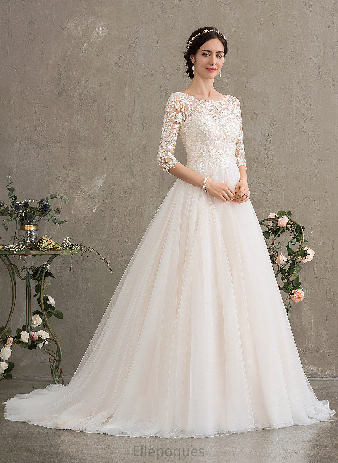 Tulle Train Court Dress Sequins Ball-Gown/Princess Wedding Neck Wedding Dresses With Nan Scoop