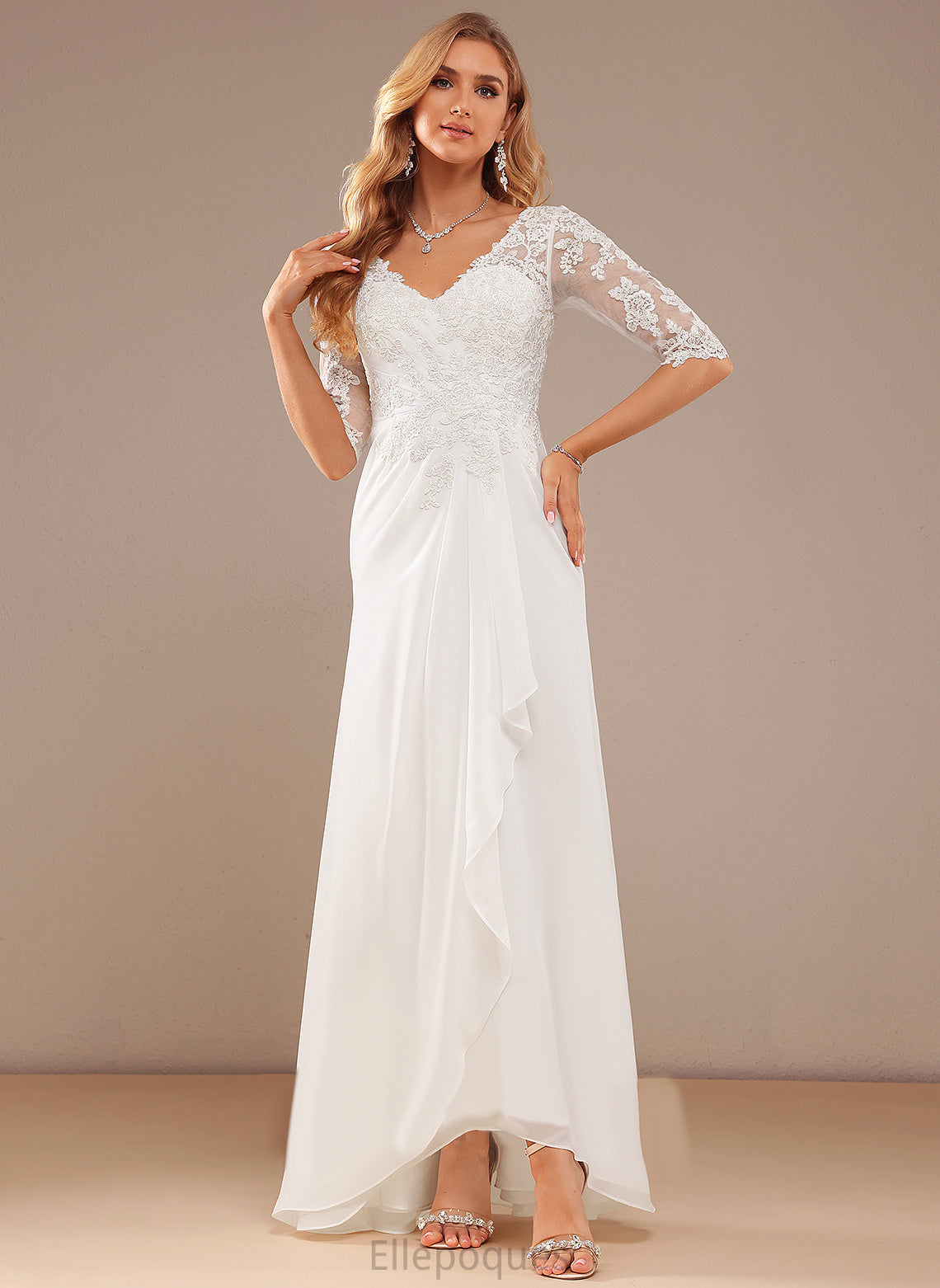 V-neck Lace Madilyn Chiffon Lace Ruffle Wedding Dresses Asymmetrical With Wedding Dress A-Line