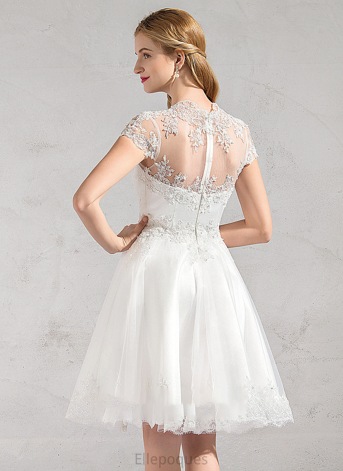 V-neck Madeleine Wedding Dresses Tulle Lace Dress A-Line Knee-Length Appliques Sequins With Wedding Lace Beading