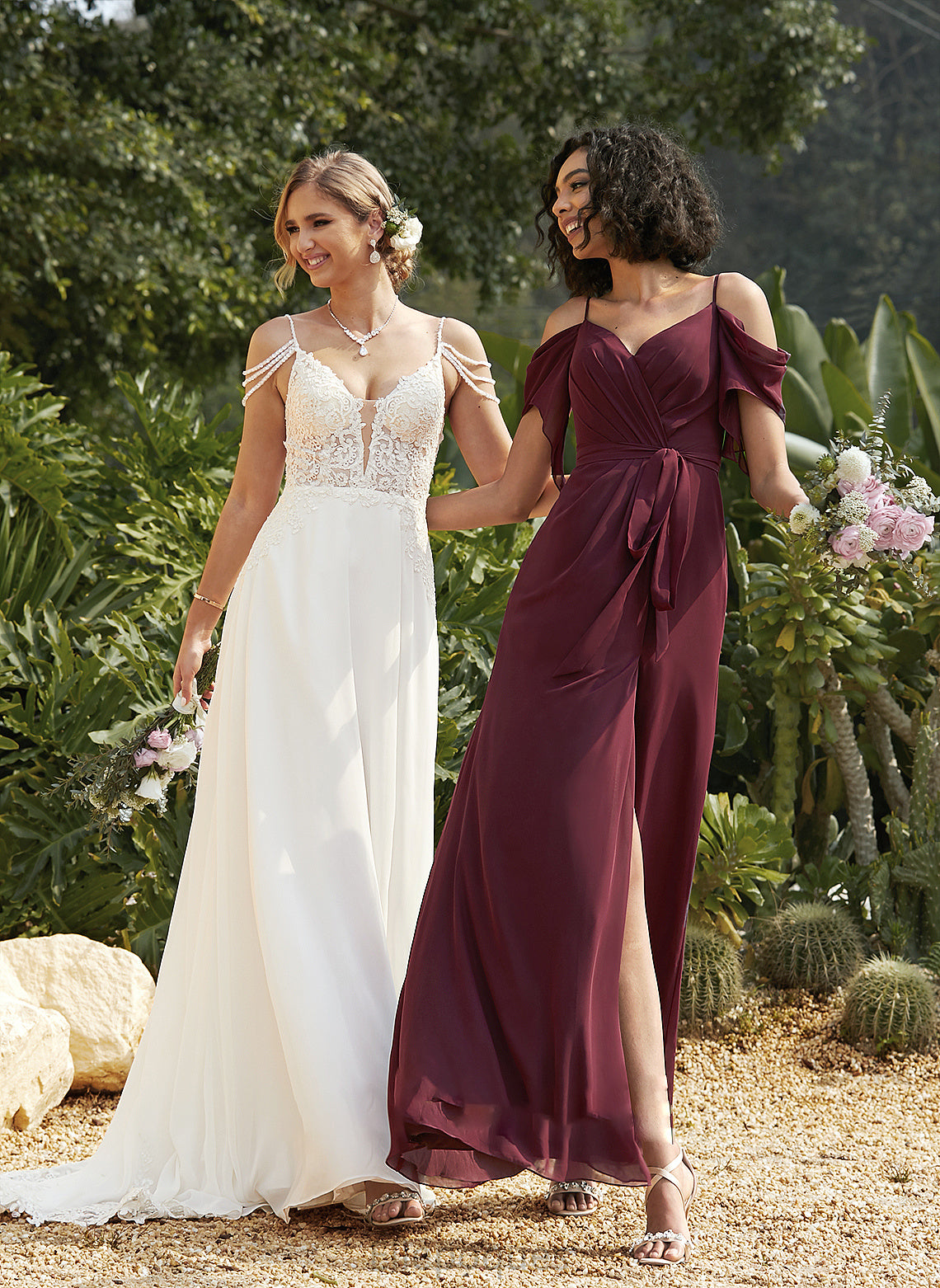 Beading Train Wedding V-neck Wedding Dresses Dress Sweep Sequins Gwendoline A-Line Lace With Chiffon